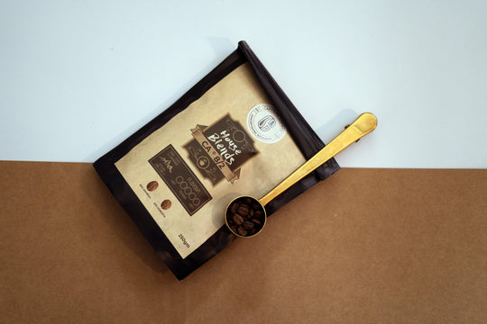 Caffena_Coffee_80_20_Arabica_Robusta_Medium_dark_with_Coffee_beans